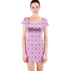 Cute Seamless Tile Pattern Gifts Short Sleeve Bodycon Dresses by GardenOfOphir