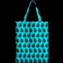 Ladybug Vector Geometric Tile Pattern Zipper Classic Tote Bags View2