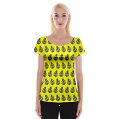 Ladybug Vector Geometric Tile Pattern Women s Cap Sleeve Top