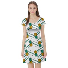 Pineapple Pattern Short Sleeve Skater Dresses