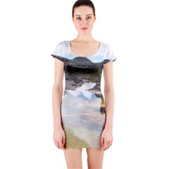 Mount Roraima 1 Short Sleeve Bodycon Dresses by trendistuff