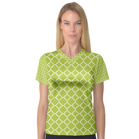 Spring Green Quatrefoil Pattern Women s V-neck Sport Mesh Tee by Zandiepants