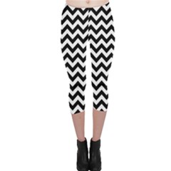 Black & White Zigzag Pattern Capri Leggings  by Zandiepants