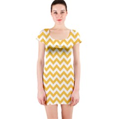 Sunny Yellow & White Zigzag Pattern Short Sleeve Bodycon Dress by Zandiepants