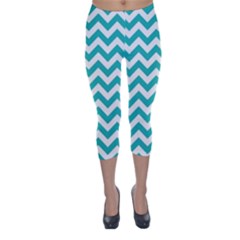 Turquoise & White Zigzag Pattern Capri Winter Leggings 