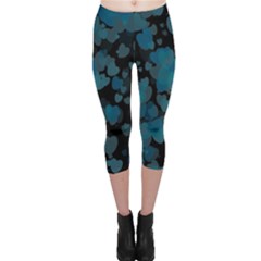 Turquoise Hearts Capri Leggings  by TRENDYcouture