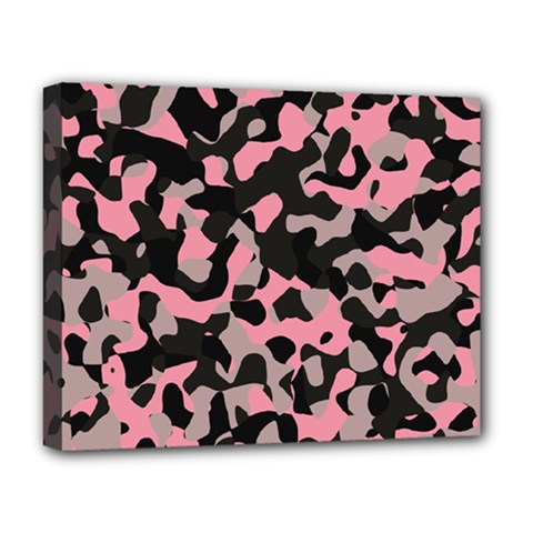 Kitty Camo Deluxe Canvas 20  X 16  