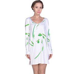 Green Twist Long Sleeve Nightdress by Valentinaart