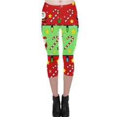 Christmas pattern - green and red Capri Leggings 