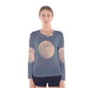 The Moon and blue sky Women s Long Sleeve Tee View1