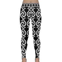 Black And White Pattern Classic Yoga Leggings by Valentinaart