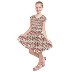 Gorgeous Red Flower Pattern  Kids  Short Sleeve Dress by Brittlevirginclothing