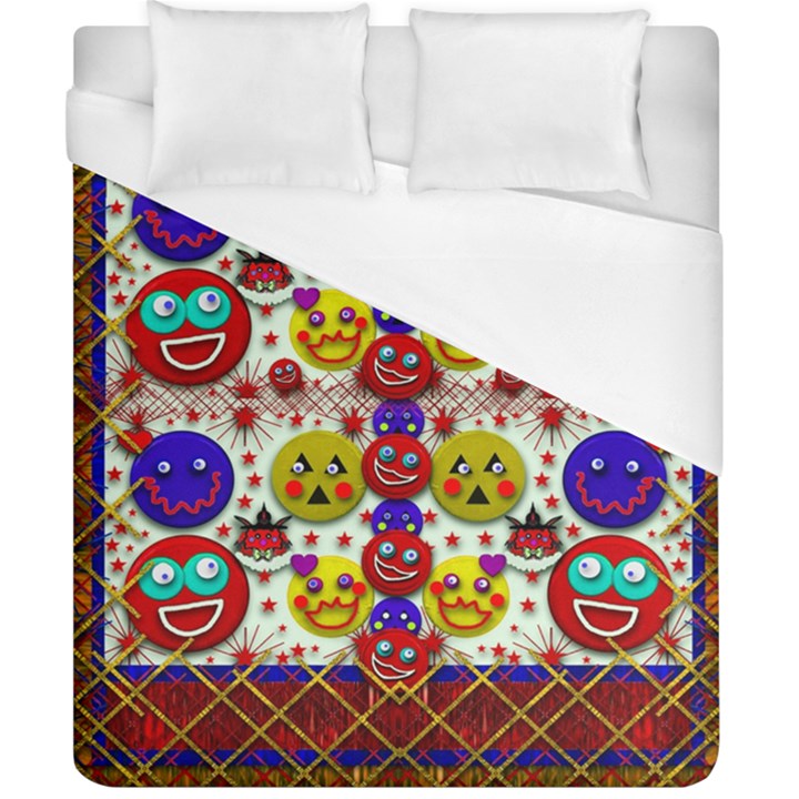 Smile And The Whole World Smiles  On Duvet Cover (California King Size)