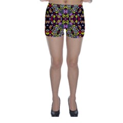 Queen Design 456 Skinny Shorts by MRTACPANS