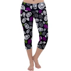 Purple Roses Pattern Capri Yoga Leggings