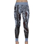 Snow and an Almost Barren Tree Classic Yoga Leggings