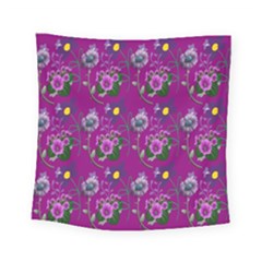 Flower Pattern Square Tapestry (Small)