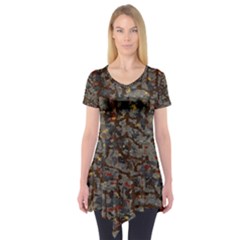 A Complex Maze Generated Pattern Short Sleeve Tunic  by Amaryn4rt