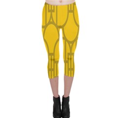 The Michigan Pattern Yellow Capri Leggings 