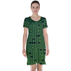 Pipes Green Light Circle Short Sleeve Nightdress by Alisyart