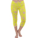 Floral pattern Capri Yoga Leggings View1