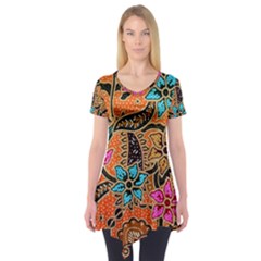 Colorful The Beautiful Of Art Indonesian Batik Pattern Short Sleeve Tunic  by Simbadda