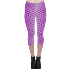 Abstract Lines Background Capri Leggings 