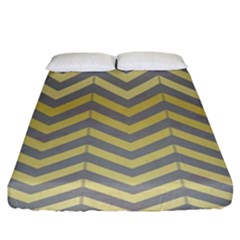 Abstract Vintage Lines Fitted Sheet (King Size)