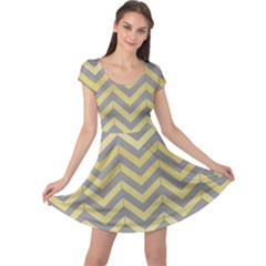 Abstract Vintage Lines Cap Sleeve Dresses
