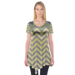 Abstract Vintage Lines Short Sleeve Tunic 