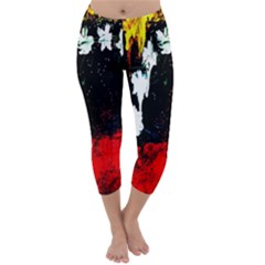 Grunge Abstract In Dark Capri Winter Leggings 