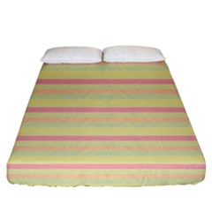 Lines Fitted Sheet (California King Size)