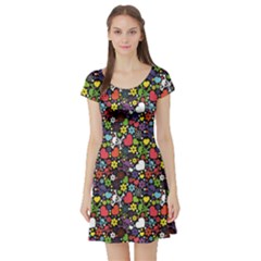 Colorful Flowers Skulls And Hearts Pattern Short Sleeve Skater Dress