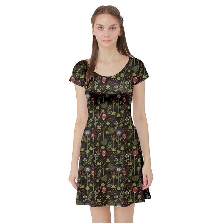 Dark With Autumn Flowers Pattern Short Sleeve Skater Dress