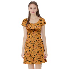 Orange Halloween Pattern Short Sleeve Skater Dress