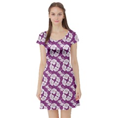 Purple With Hibiscus Flower Hawaiian Patterns Short Sleeve Skater Dress