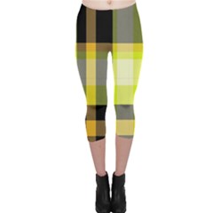 Tartan Pattern Background Fabric Design Capri Leggings 