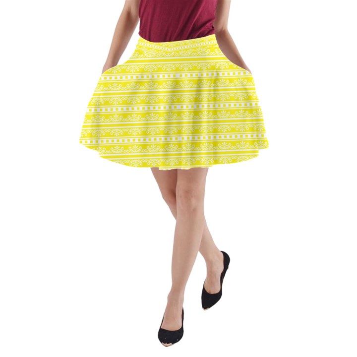 Pattern A-Line Pocket Skirt