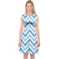 Zig Zags Pattern Capsleeve Midi Dress