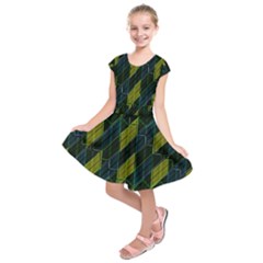 Modern Geometric Seamless Pattern Kids  Short Sleeve Dress by dflcprintsclothing