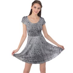 Water Drops Cap Sleeve Dresses by Nexatart