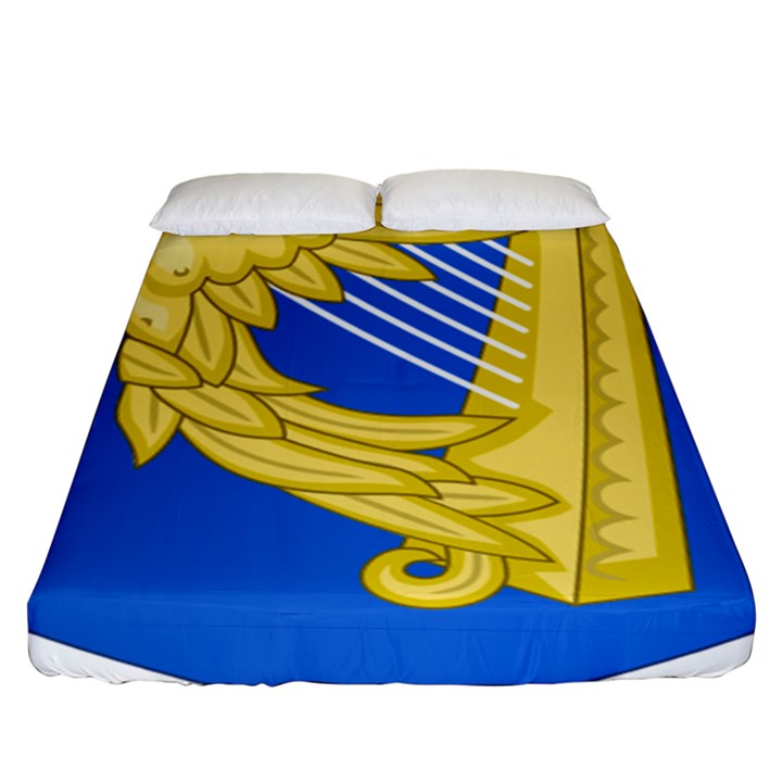 Coat of Arms of Ireland, 17th Century to the Foundation of Irish Free State Fitted Sheet (Queen Size)