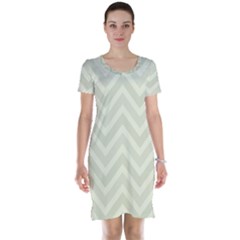 Zigzag  pattern Short Sleeve Nightdress