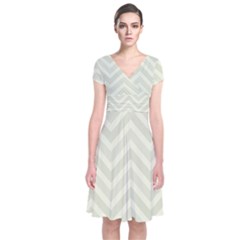 Zigzag  pattern Short Sleeve Front Wrap Dress