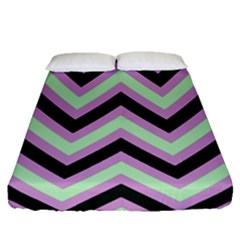 Zigzag pattern Fitted Sheet (Queen Size)