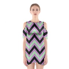 Zigzag pattern Shoulder Cutout One Piece