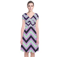 Zigzag pattern Short Sleeve Front Wrap Dress