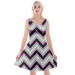Zigzag pattern Reversible Velvet Sleeveless Dress