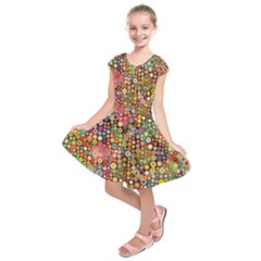 Multicolored Retro Spots Polka Dots Pattern Kids  Short Sleeve Dress by EDDArt