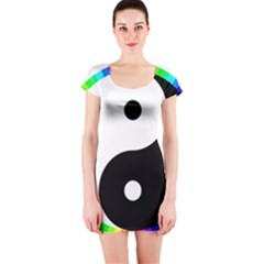 Rainbow Around Yinyang Short Sleeve Bodycon Dress by Nexatart